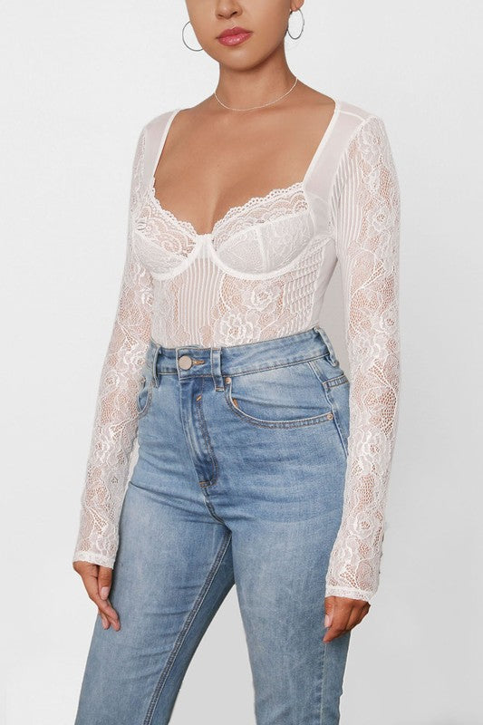 Long Sleeve White Lace BodySuit – District Runway